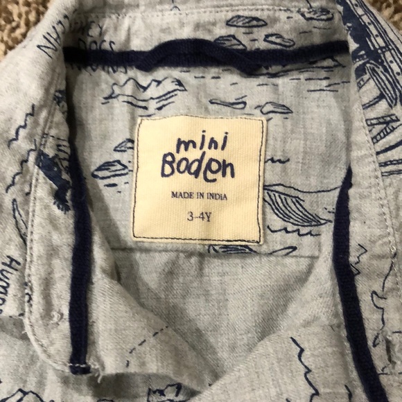 Mini Boden Button Up - Picture 2 of 3